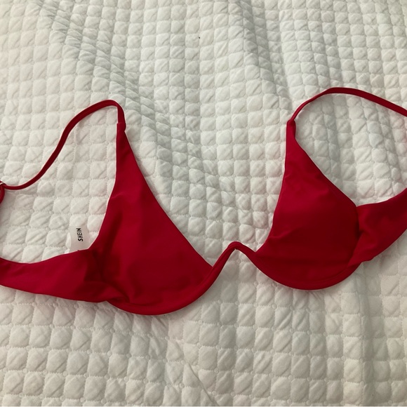 Red Bikini Set - Picture 3 of 3